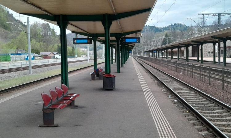 Sistemul feroviar, în pragul unui blocaj. Sindicatele avertizează: „Fără finanțare, trenurile riscă să se oprească”